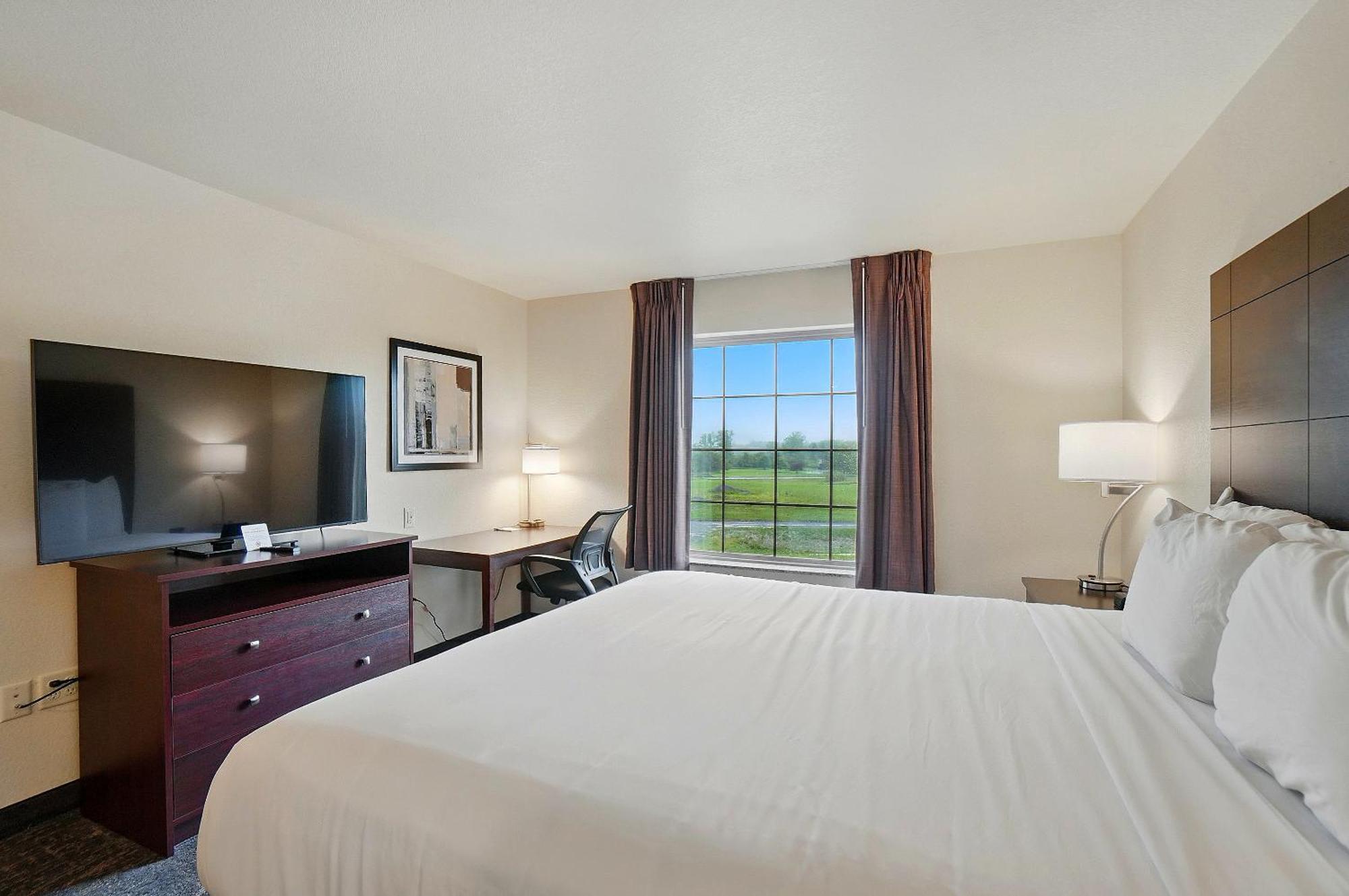 Cobblestone Hotel & Suites - Russells Point At Indian Lake מראה חיצוני תמונה
